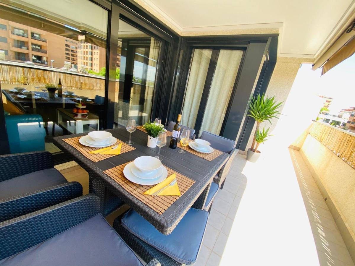 M&B Beach Apartment Valencia Exterior foto