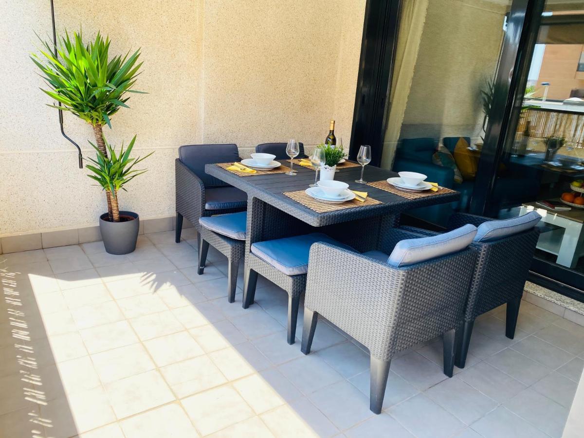 M&B Beach Apartment Valencia Exterior foto